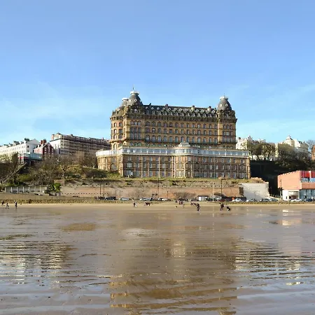 Little Blue Seaside House Scarborough
